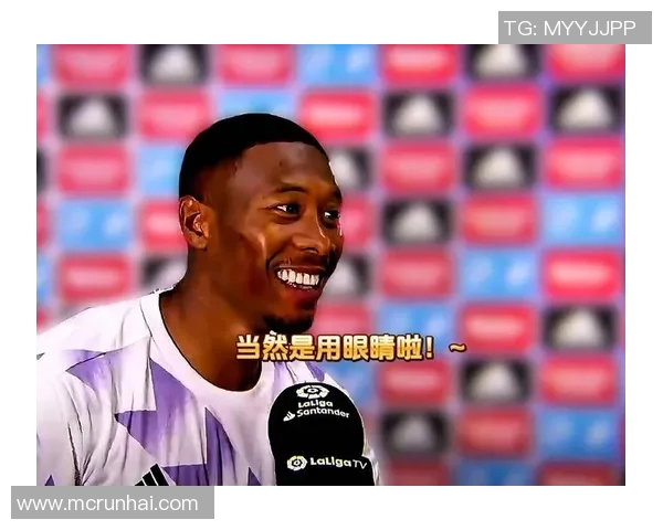 巴西足球明星的幽默瞬间与调侃背后的真相探秘